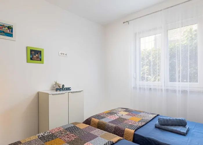 Apartment Why Not - Two Bedroom With Balcony *